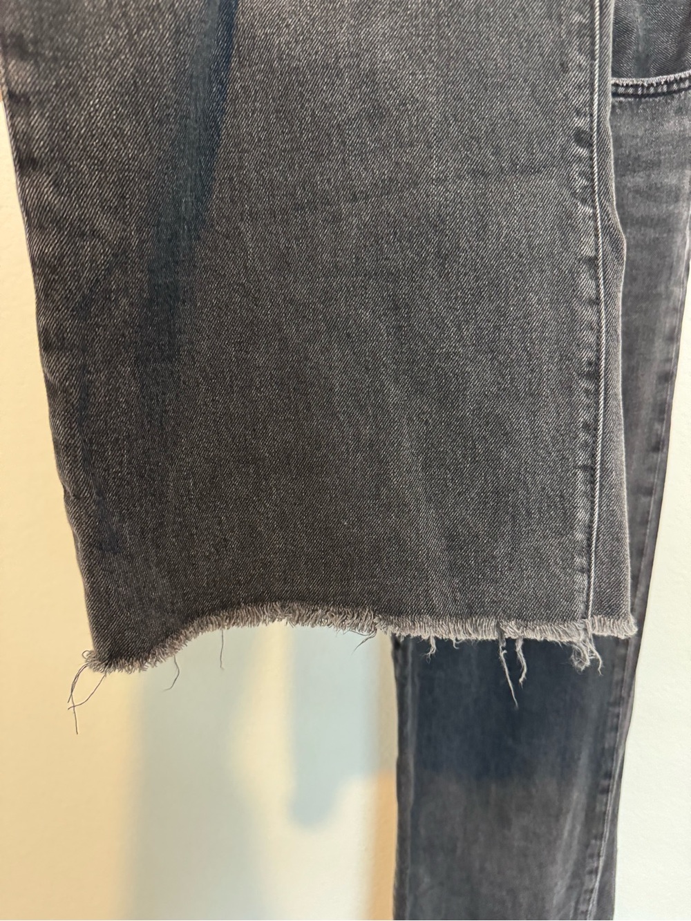 Levi's Premium Black Ribcage Wide Leg High Waist Denim Jeans - Picture 2 of 9